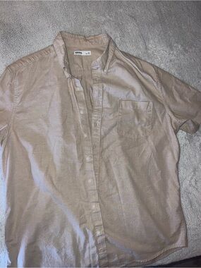 Beige Short-Sleeve Button-Up Shirt